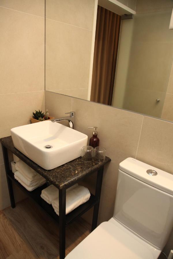 Novabila Guesthouse วีลาเรอัล ภายนอก รูปภาพ